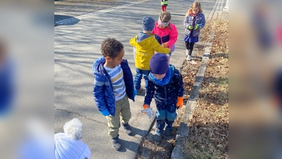 Die Kinder in Aktion.  (Bild: Jessica Winklmann)