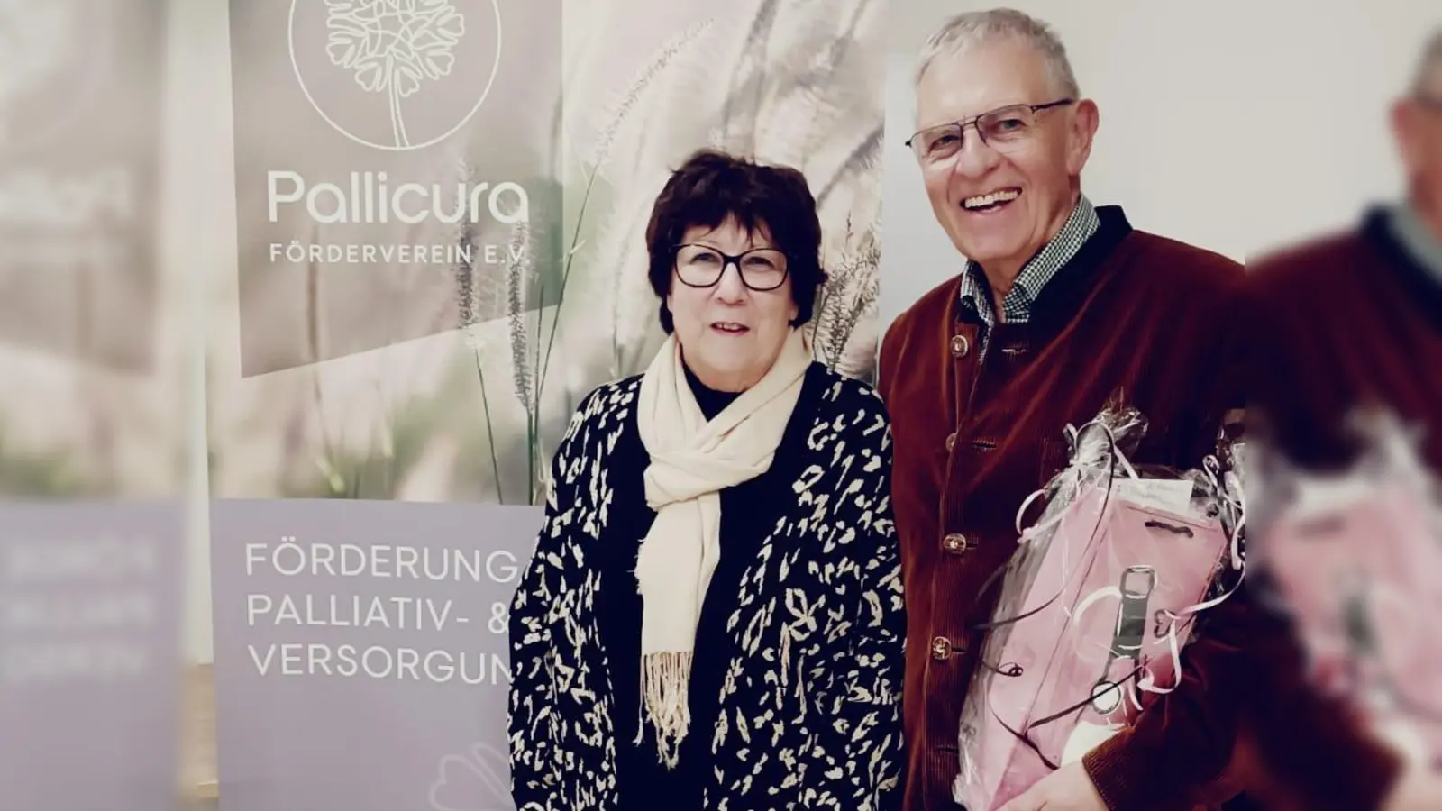 Sonja Kellner und 1. Vorsitzende; Dr. Manfred Hausel. (Bild: Melanie Weber)