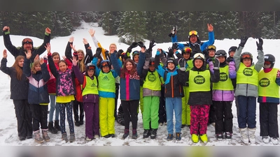 Wintersportwoche der 5. Klasse der Fichtelnaabtal-Mittelschule Ebnath. (Bild: Alexander Köstler)