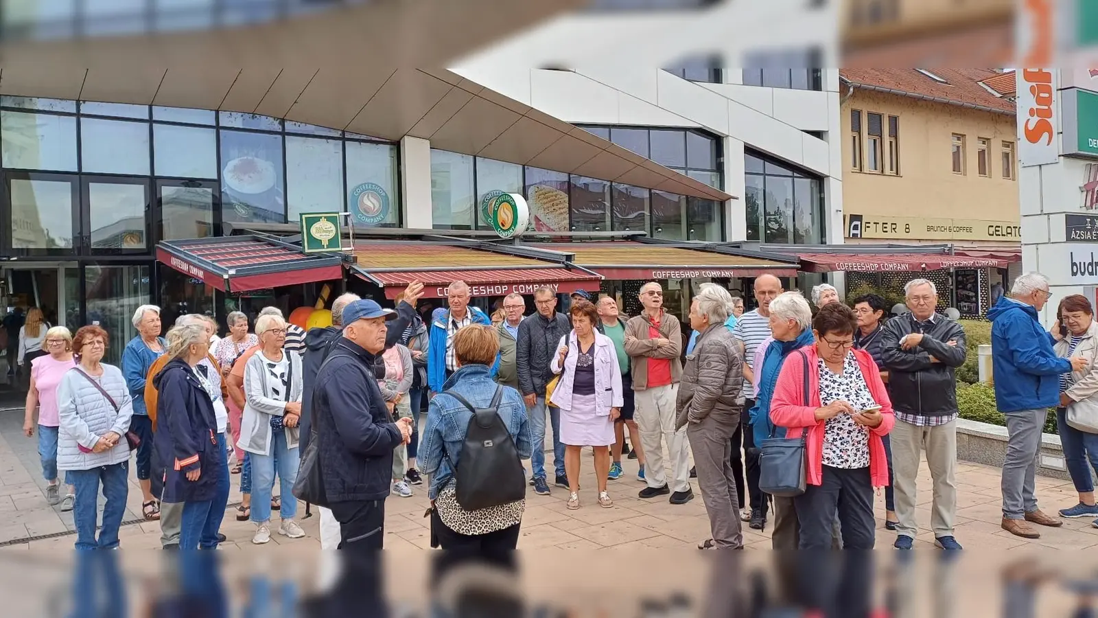 Die Städte und Sehenswürdigkeiten rund um den Plattensee, wie hier in Siofok erkundeten die CSU-Reisefreunde bei ihrer Fünftagesfahrt nach Ungarn. (Bild:  Dieter Placzek )