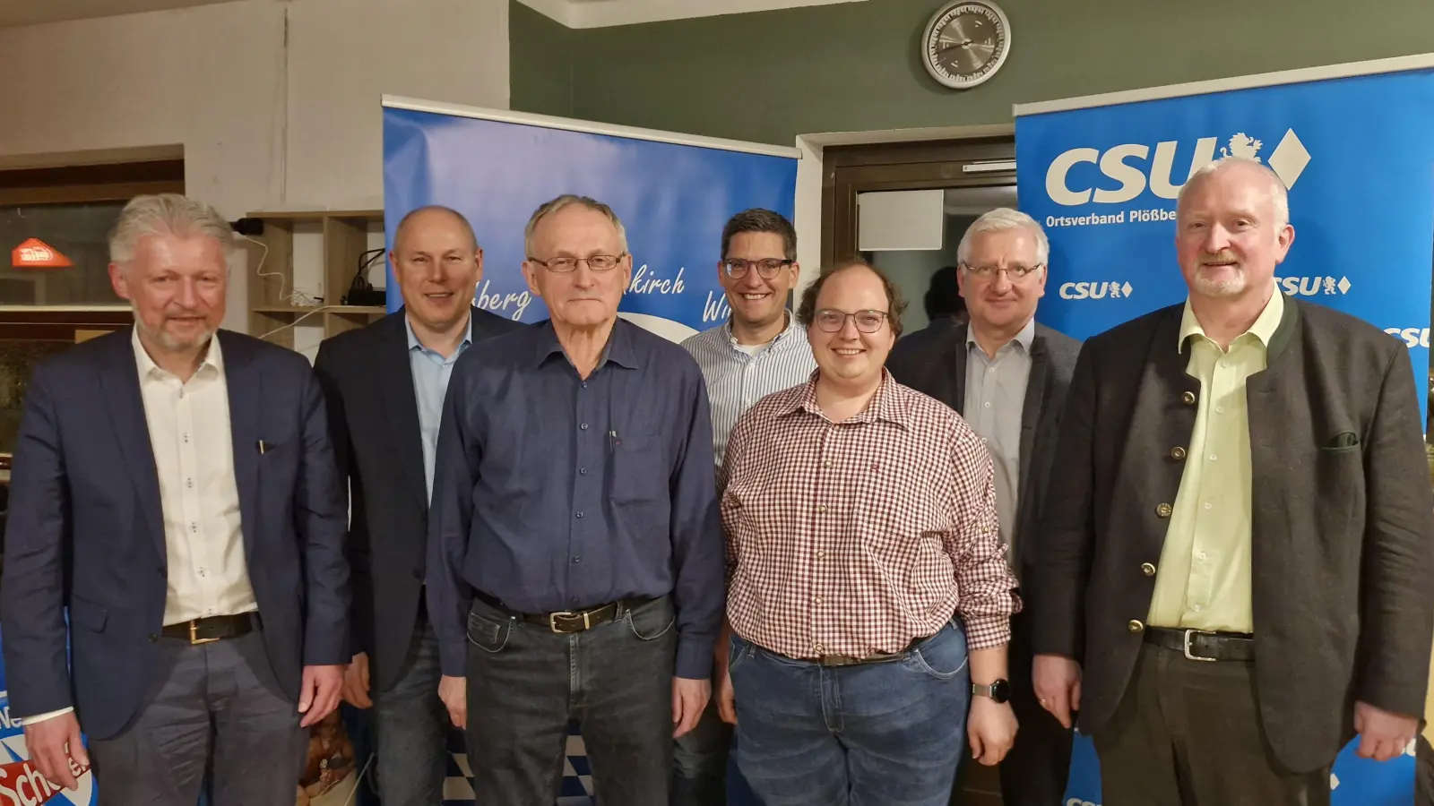 Von links: Lothar Müller, Markus Preisinger, Hubert Mark, Dr. Marco Heß, Florian Trißl, Johannes Reger, Reinald Roderer, (Bild: Lothar Müller)