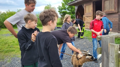 Schüler der Realschule im Stiftland beim Besuch des Ökozentrum in Eger (Bild: Dana Fialova)