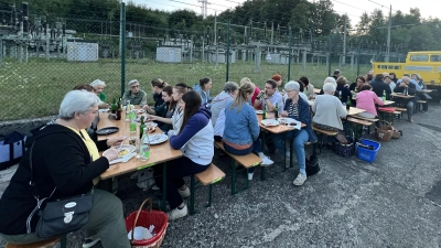 Grillfest zur Sommerpause. (Bild: Bettina Knieriemen)