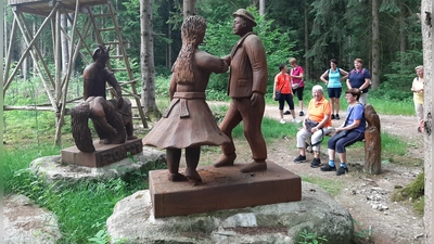 Eisenskulpturen am Tanzackerweg (Bild: Grit Popelka)