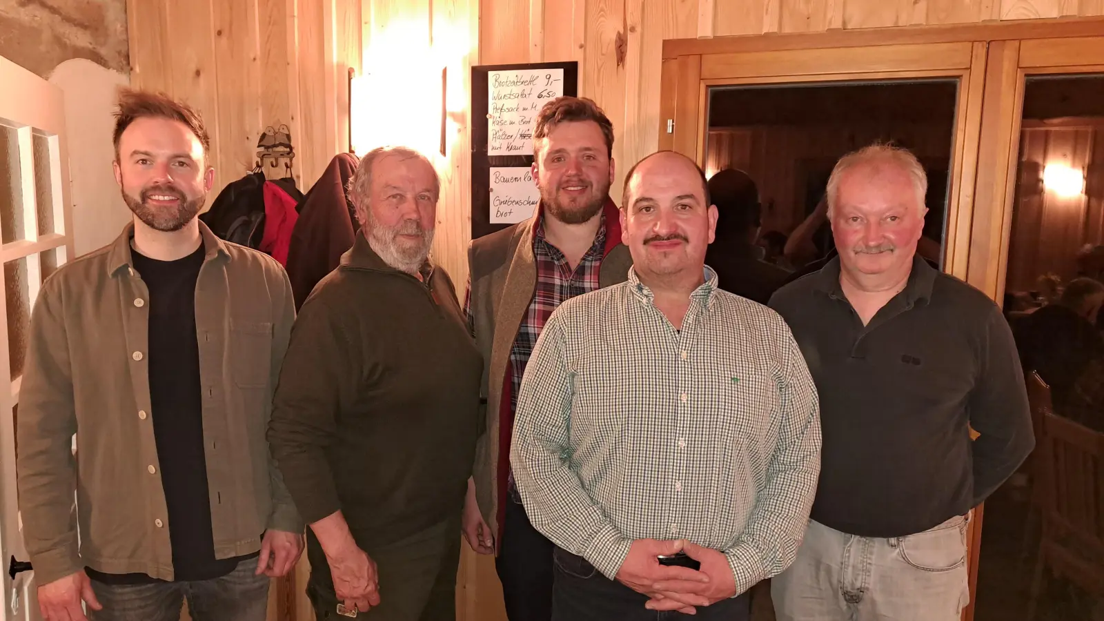 von links nach rechts: Dr. Julian Messer, Josef Prüll, Max Schaudig, Richard Iberl und Thomas Hüttner (Bild: Norbert Pfab)