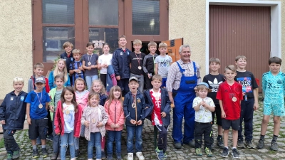 Der Nachmittag bei Bauer Fitz in Irchenrieth machte alle riesig Spaß (Bild: Cilla Helm)