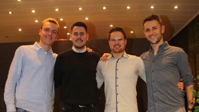 Spielerehrungen (vlnr): Tobias Helmke, Max Berschneider, Simon Ertel, Thomas Müller (Spielleiter). (Bild: Oleh Tereshenkoo)