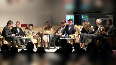 Die Erbendorfer Ministranten veranstalteten einen Bunten Abend mit selbstgeschriebenen Texten und Spielen. (Bild: Annika Pöllmann)