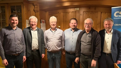 Von links: Adalbert Zölch, Johannes Reger, Karl Gehret, Bernhard Schön, Gregor Zölch, Lothar Müller. (Bild: Johannes Ziegler)