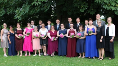 Abschlussball der Tanzpaare im Haus des Guten Hirten (Bild: Frauke Riegelsberger)