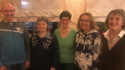 Die neue Abteilungsleitung des Lauftreffs (von links): Abteilungsleiter Rainer Koch, Stellvertretende Abteilungsleiterin Christine Schaffenroth, Kassenprüferinnen Margit Waldmann und Angela Herbst und Schriftführerin Ingrid Dehner.  (Bild: Georg Peters/exb)