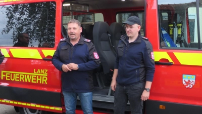 Neues Mannschaftsfahrzeug für die Feuerwehr Lanz. (Bild: Medienbüro Adam/exb)